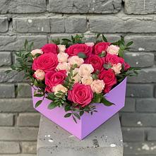 Цветочная композиция из Розы в коробке в Иннополисе