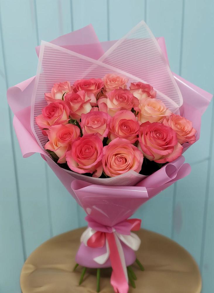 Букет 15 Розовых роз Равель в Иннополисе