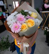 Букет цветов из:  Герберы, Розы и Хризантемы в Иннополисе