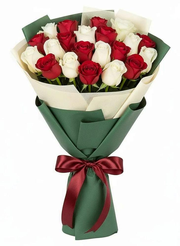 Букет Микс из красных и белых роз в Иннополисе