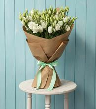 Букет цветов из:  Лизиантусы в Иннополисе