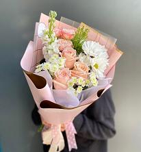 Букет цветов из:  Хризантемы и Розы в Иннополисе