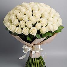 Букет 101 беля роза Белоснежка в Иннополисе