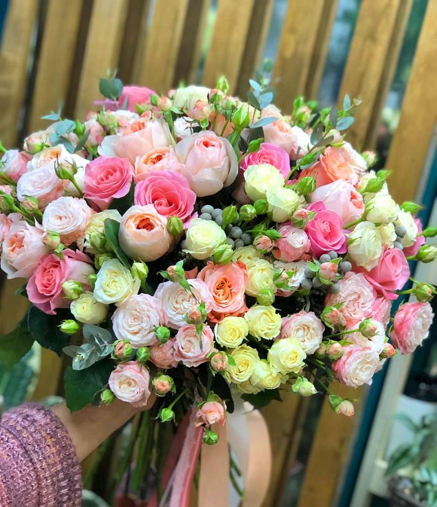 Букет цветов из: Розы в Иннополисе