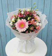 Букет цветов из:  Герберы, Альстромерии и Лизиантусы в Иннополисе