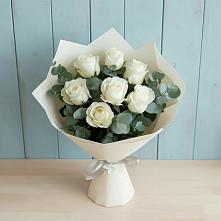 Букет Белые розы в Эвкалипте в Иннополисе
