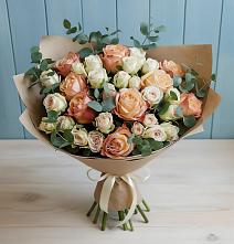 Букет цветов из:  Альстромерии и Розы в Иннополисе